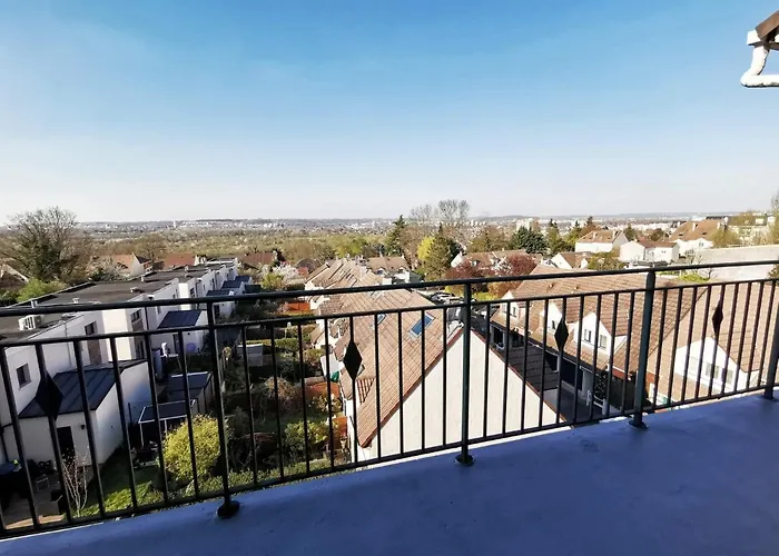 Le 79 Reflet de la Marne